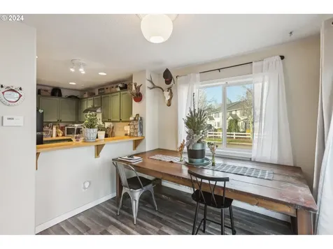 12994 NW Maplecrest Way Banks OR 97106