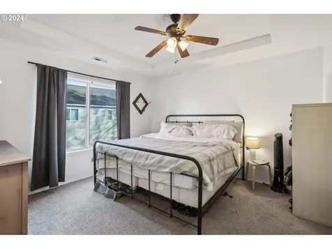 12994 NW Maplecrest Way Banks OR 97106
