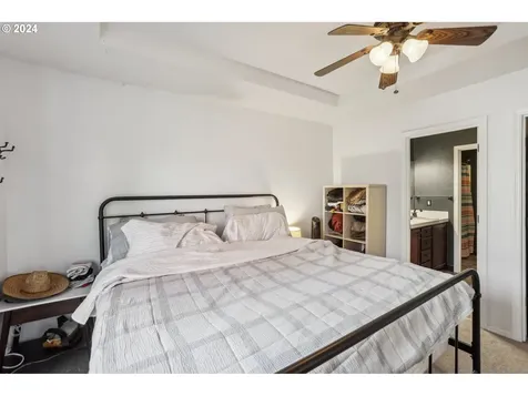 12994 NW Maplecrest Way Banks OR 97106
