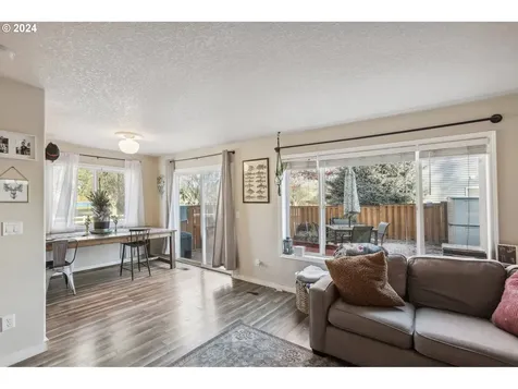 12994 NW Maplecrest Way Banks OR 97106
