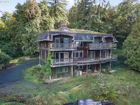 6839 SE 112th Avenue Portland OR 97266