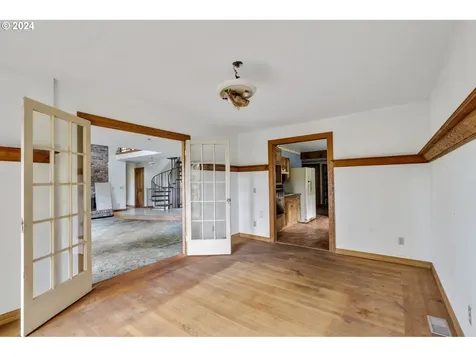 6839 SE 112th Avenue Portland OR 97266