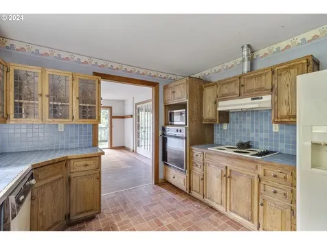 6839 SE 112th Avenue Portland OR 97266
