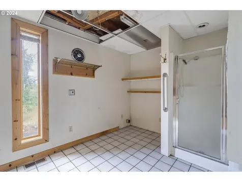 6839 SE 112th Avenue Portland OR 97266