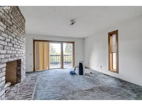 6839 SE 112th Avenue Portland OR 97266
