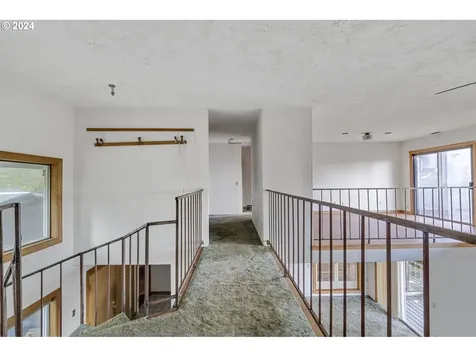 6839 SE 112th Avenue Portland OR 97266