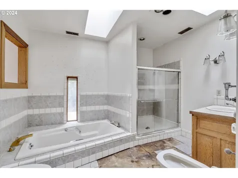 6839 SE 112th Avenue Portland OR 97266