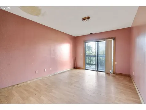 6839 SE 112th Avenue Portland OR 97266