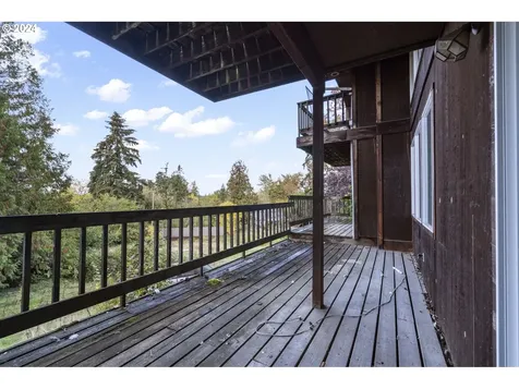 6839 SE 112th Avenue Portland OR 97266
