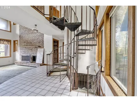 6839 SE 112th Avenue Portland OR 97266