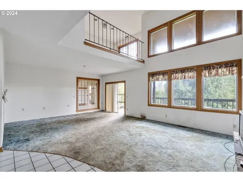 6839 SE 112th Avenue Portland OR 97266