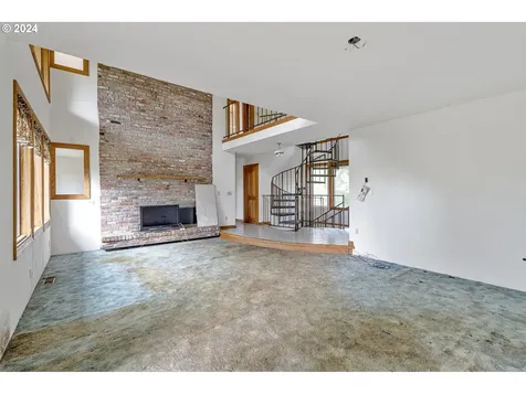 6839 SE 112th Avenue Portland OR 97266