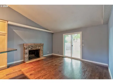 1468 Ne 54th Avenue Hillsboro OR 97124
