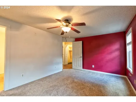 1468 Ne 54th Avenue Hillsboro OR 97124