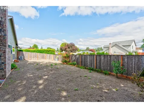 1468 Ne 54th Avenue Hillsboro OR 97124
