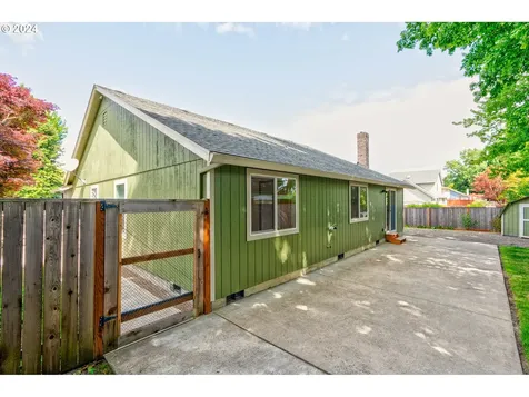 1468 Ne 54th Avenue Hillsboro OR 97124