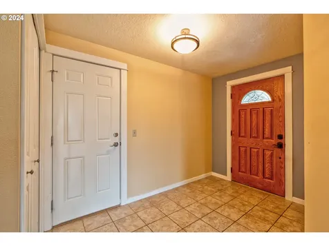 1468 Ne 54th Avenue Hillsboro OR 97124