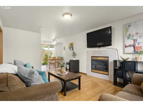 17485 Ne Clackamas Street Portland OR 97230