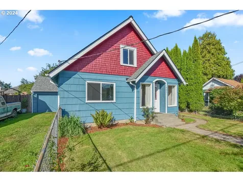 701 S 7th Avenue Kelso WA 98626