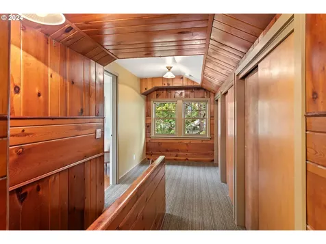 3216 Ne Couch Street Portland OR 97232