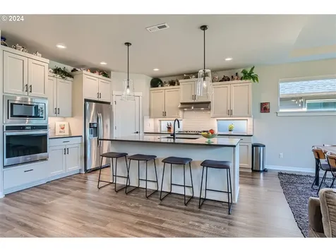 8077 Se Atwood Street Hillsboro OR 97123