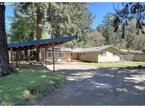 5170 Lakeview Boulevard Lake Oswego OR 97035