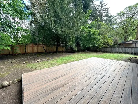 5170 Lakeview Boulevard Lake Oswego OR 97035