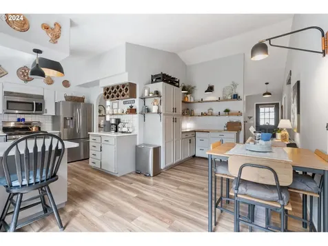 23667 Sw Platanus Place Sherwood OR 97140