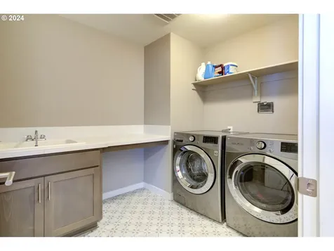 9517 NE 109th Street Vancouver WA 98662