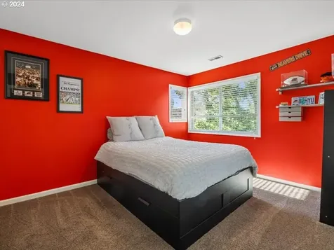 5651 La Mesa Court Lake Oswego OR 97035