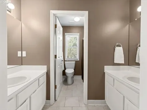 5651 La Mesa Court Lake Oswego OR 97035