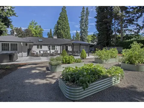 4285 Sw Parkview Avenue Portland OR 97225