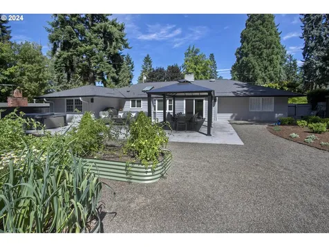4285 Sw Parkview Avenue Portland OR 97225