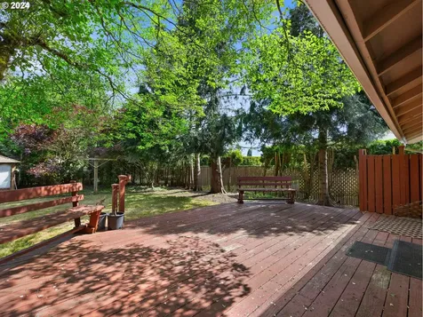 1342 Ne 30th Court Gresham OR 97030