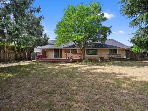 1342 Ne 30th Court Gresham OR 97030