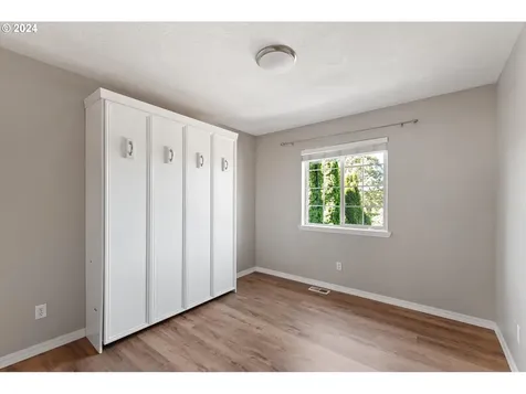 320 Modrow Road Kalama WA 98625