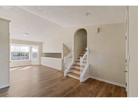 320 Modrow Road Kalama WA 98625