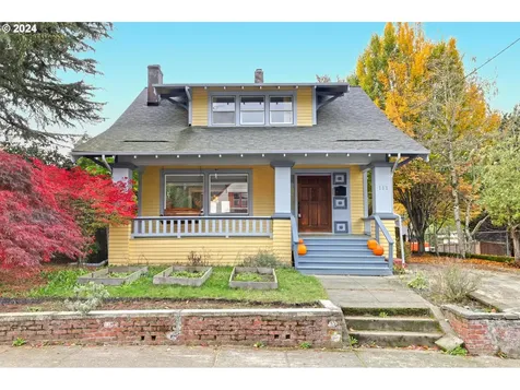 111 SE 52nd Avenue Portland OR 97215