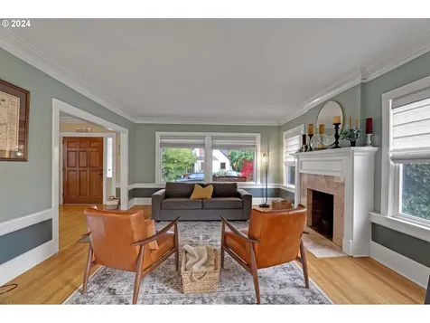 111 SE 52nd Avenue Portland OR 97215