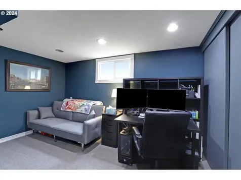 111 SE 52nd Avenue Portland OR 97215