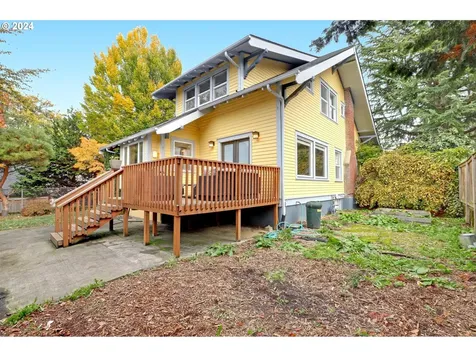 111 SE 52nd Avenue Portland OR 97215