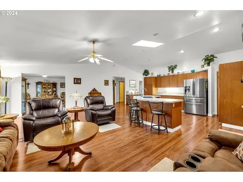 620 NW 18th Street Battle Ground WA 98604