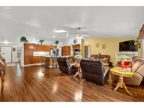 620 NW 18th Street Battle Ground WA 98604
