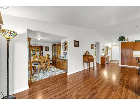 620 NW 18th Street Battle Ground WA 98604