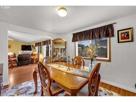620 NW 18th Street Battle Ground WA 98604
