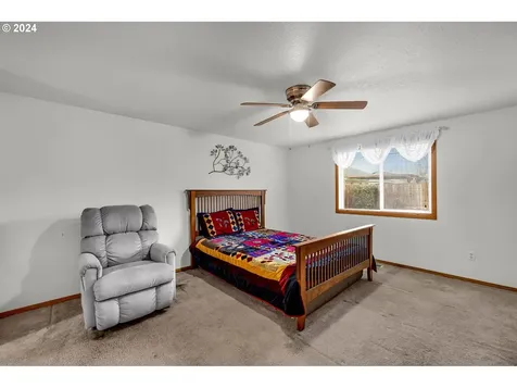 620 NW 18th Street Battle Ground WA 98604