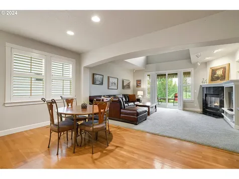 582 Tukwila Drive Woodburn OR 97071