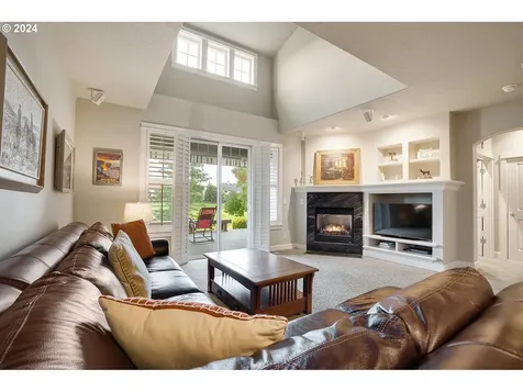 582 Tukwila Drive Woodburn OR 97071