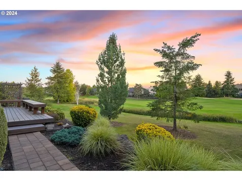 582 Tukwila Drive Woodburn OR 97071