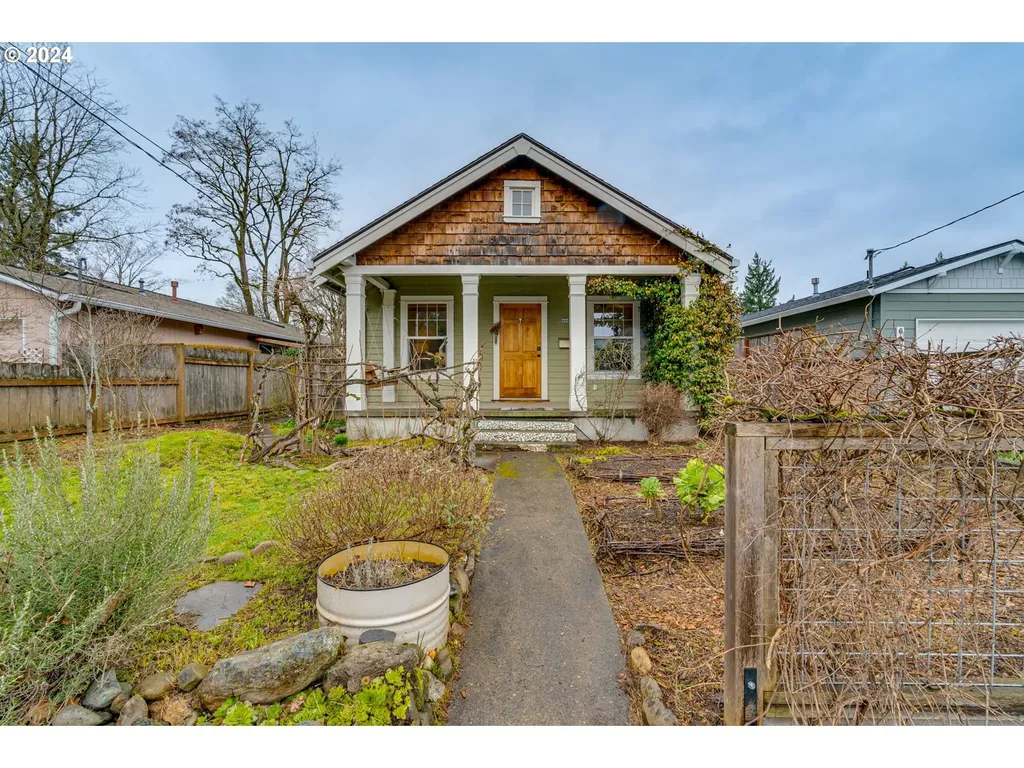 6609 Se Tolman Street Portland OR 97206